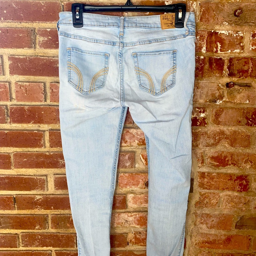 Women’s Holister super skinny jeans
